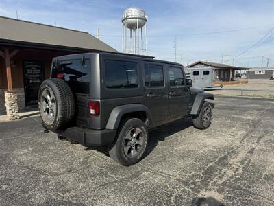 2016 Jeep Wrangler Unlimited 4WD   - Photo 3 - Nocona, TX 76255