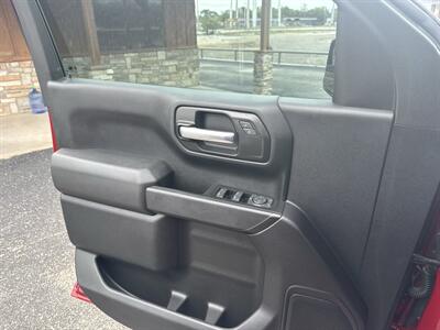 2022 Chevrolet Silverado 1500 Custom Limited   - Photo 17 - Nocona, TX 76255