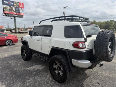 2012 Toyota FJ Cruiser   - Photo 5 - Nocona, TX 76255