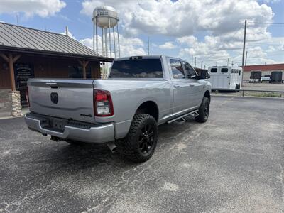 2022 RAM 2500 Lone Star 4WD - Photo 3 - Nocona, TX 76255