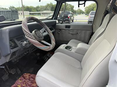 1989 Jeep Wrangler Laredo 2dr Laredo   - Photo 8 - Nocona, TX 76255