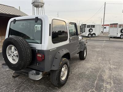 1989 Jeep Wrangler Laredo 2dr Laredo   - Photo 3 - Nocona, TX 76255