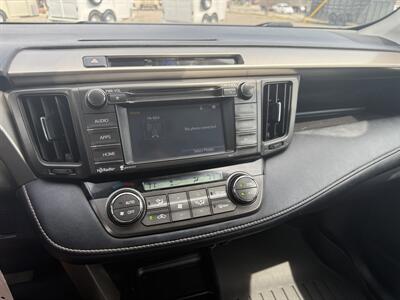 2015 Toyota RAV4 XLE   - Photo 16 - Nocona, TX 76255