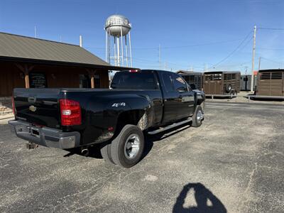 2008 Chevrolet Silverado 3500 LTZ   - Photo 3 - Nocona, TX 76255