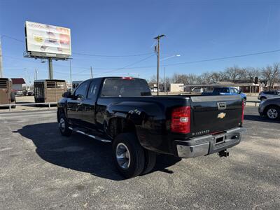 2008 Chevrolet Silverado 3500 LTZ   - Photo 5 - Nocona, TX 76255