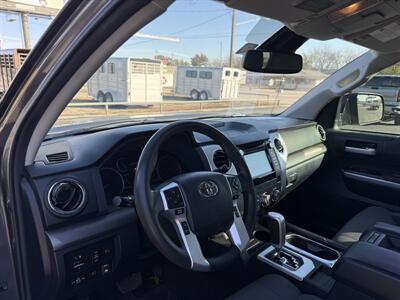 2019 Toyota Tundra SR5 - Photo 13 - Nocona, TX 76255