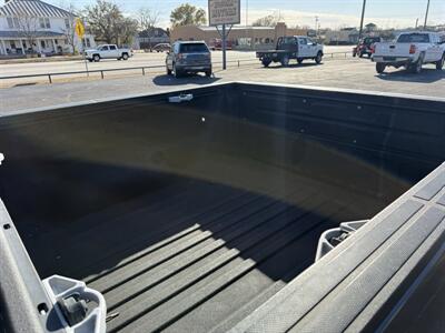 2019 Toyota Tundra SR5 - Photo 21 - Nocona, TX 76255