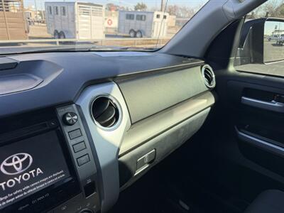 2019 Toyota Tundra SR5 - Photo 15 - Nocona, TX 76255