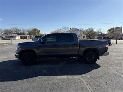 2019 Toyota Tundra SR5 - Photo 6 - Nocona, TX 76255