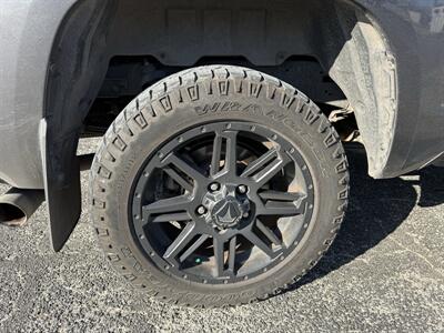 2019 Toyota Tundra SR5 - Photo 19 - Nocona, TX 76255