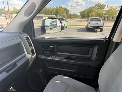 2017 RAM 2500 Tradesman 4WD   - Photo 13 - Nocona, TX 76255