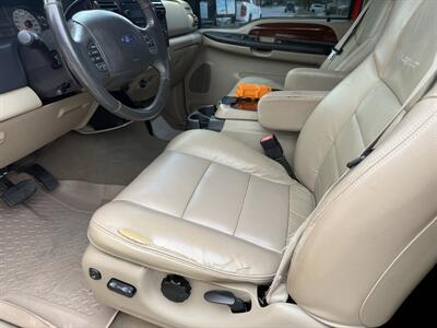 2005 Ford F-350 Lariat 4WD - Photo 9 - Nocona, TX 76255