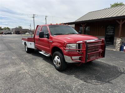 2005 Ford F-350 Lariat 4WD - Photo 1 - Nocona, TX 76255