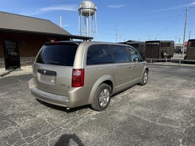2009 Dodge Grand Caravan SE - Photo 3 - Nocona, TX 76255