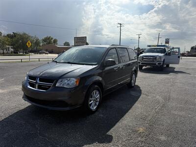 2016 Dodge Grand Caravan SXT - Photo 7 - Nocona, TX 76255