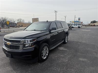 2015 Chevrolet Suburban LT   - Photo 7 - Nocona, TX 76255