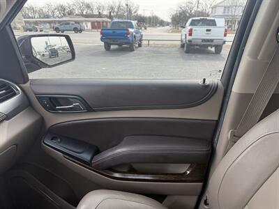 2015 Chevrolet Suburban LT   - Photo 14 - Nocona, TX 76255