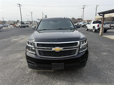 2015 Chevrolet Suburban LT   - Photo 8 - Nocona, TX 76255