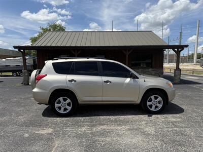 2008 Toyota RAV4   - Photo 2 - Nocona, TX 76255