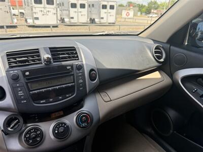 2008 Toyota RAV4   - Photo 15 - Nocona, TX 76255