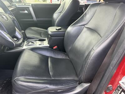 2019 Toyota 4Runner Limited 4WD   - Photo 9 - Nocona, TX 76255