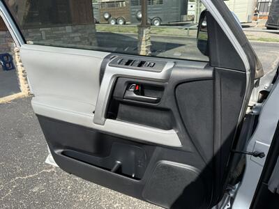 2012 Toyota 4Runner SR5 4WD   - Photo 19 - Nocona, TX 76255