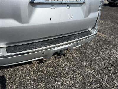 2012 Toyota 4Runner SR5 4WD   - Photo 23 - Nocona, TX 76255