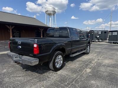 2015 Ford F-250 Lariat   - Photo 3 - Nocona, TX 76255
