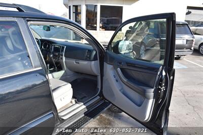 2007 Toyota 4Runner Limited Limited 4dr SUV   - Photo 31 - Downers Grove, IL 60515