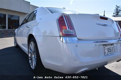 2011 Chrysler 300C   - Photo 10 - Downers Grove, IL 60515