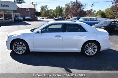 2011 Chrysler 300C   - Photo 2 - Downers Grove, IL 60515