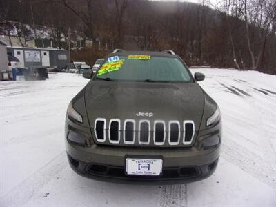 2014 Jeep Cherokee Latitude  4x4 - Photo 5 - Tamaqua, PA 18252