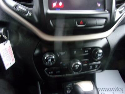 2014 Jeep Cherokee Latitude  4x4 - Photo 59 - Tamaqua, PA 18252