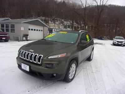 2014 Jeep Cherokee Latitude  4x4 - Photo 3 - Tamaqua, PA 18252