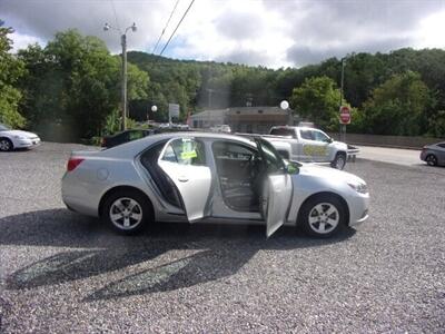 2015 Chevrolet Malibu LS  Sedan - Photo 21 - Tamaqua, PA 18252