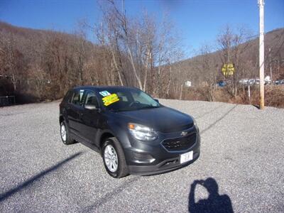 2017 Chevrolet Equinox LS  All-Wheel Drive - Photo 5 - Tamaqua, PA 18252