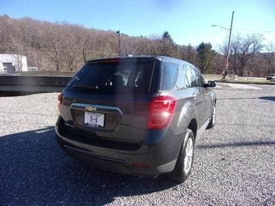 2017 Chevrolet Equinox LS  All-Wheel Drive - Photo 10 - Tamaqua, PA 18252