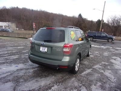 2014 Subaru Forester 2.5i Premium  All-Wheel Drive - Photo 12 - Tamaqua, PA 18252