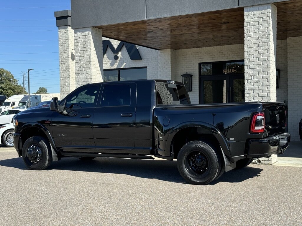 2023 RAM 3500 Limited   - Photo 9 - Martin, TN 38237