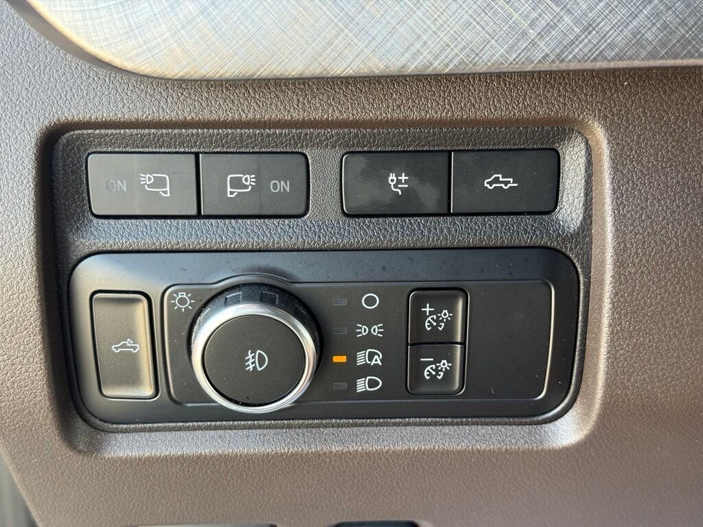 2024 Ford F-250 Super Duty King Ranch - Photo 37 - Martin, TN 38237