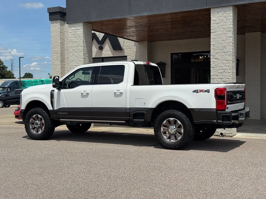 2024 Ford F-250 Super Duty King Ranch 4X4   - Photo 9 - Martin, TN 38237