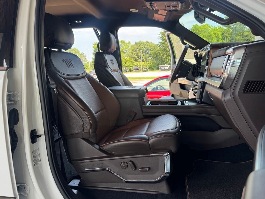 2024 Ford F-250 Super Duty King Ranch - Photo 49 - Martin, TN 38237