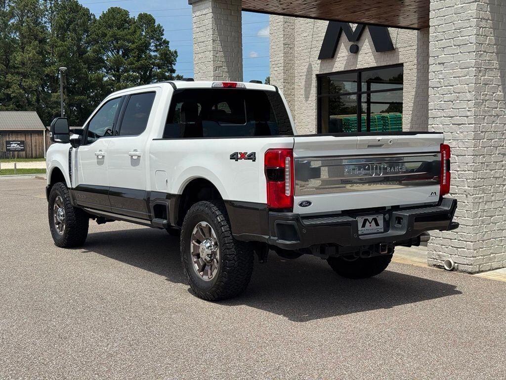 2024 Ford F-250 Super Duty King Ranch 4X4   - Photo 11 - Martin, TN 38237