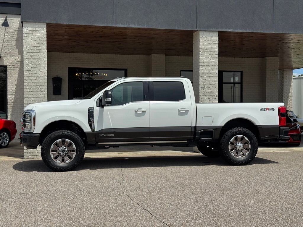 2024 Ford F-250 Super Duty King Ranch 4X4   - Photo 6 - Martin, TN 38237