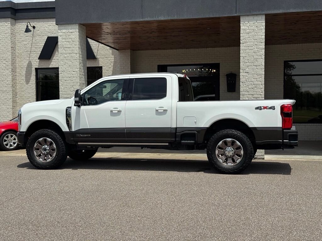 2024 Ford F-250 Super Duty King Ranch 4X4   - Photo 8 - Martin, TN 38237