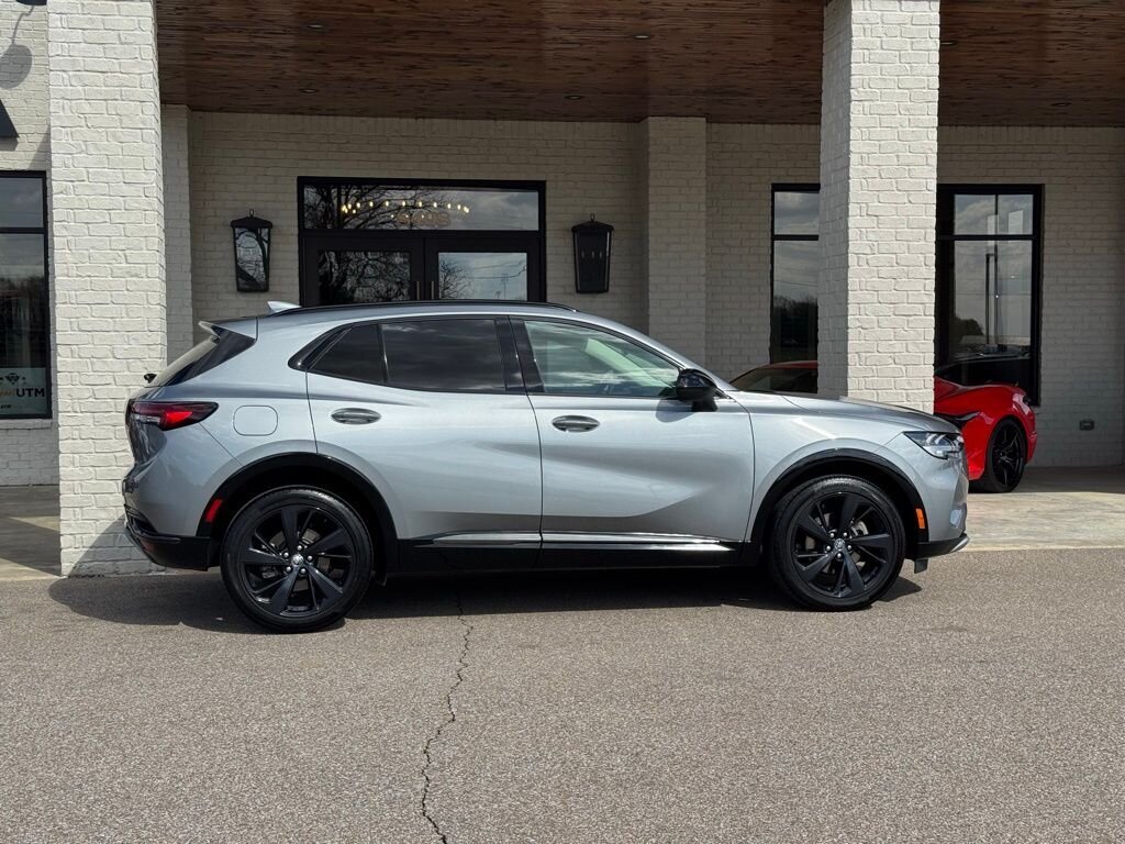 2023 Buick Envision Essence   - Photo 14 - Martin, TN 38237
