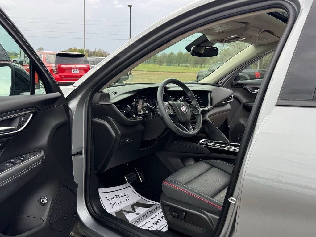 2023 Buick Envision Essence   - Photo 21 - Martin, TN 38237