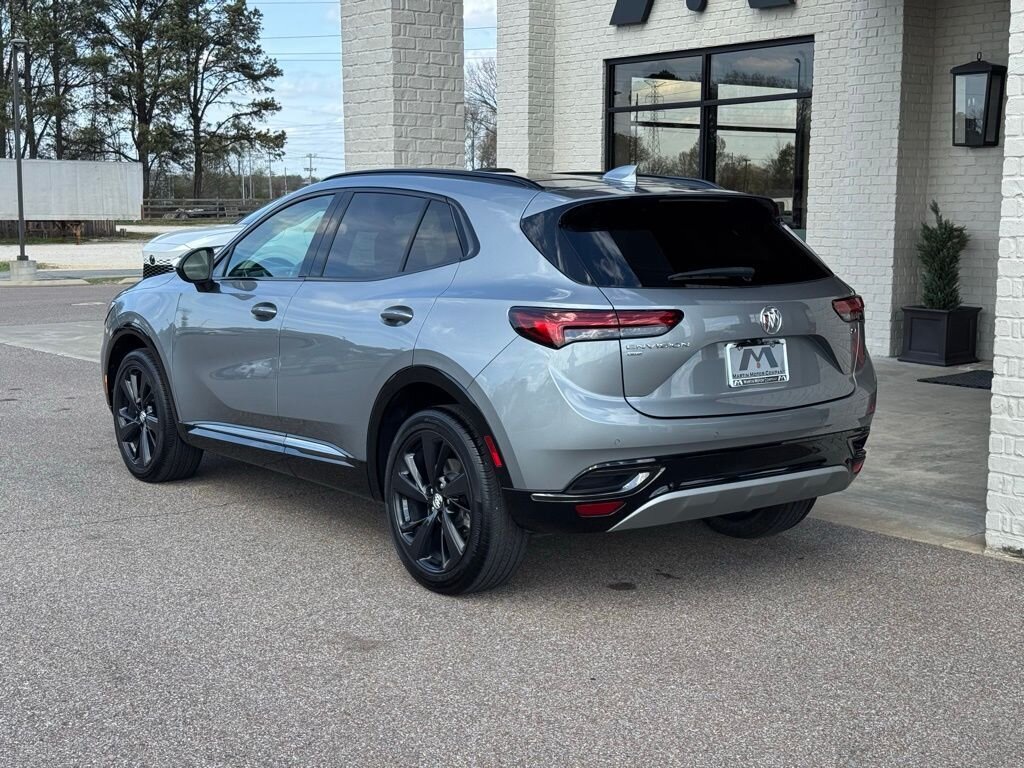 2023 Buick Envision Essence   - Photo 10 - Martin, TN 38237