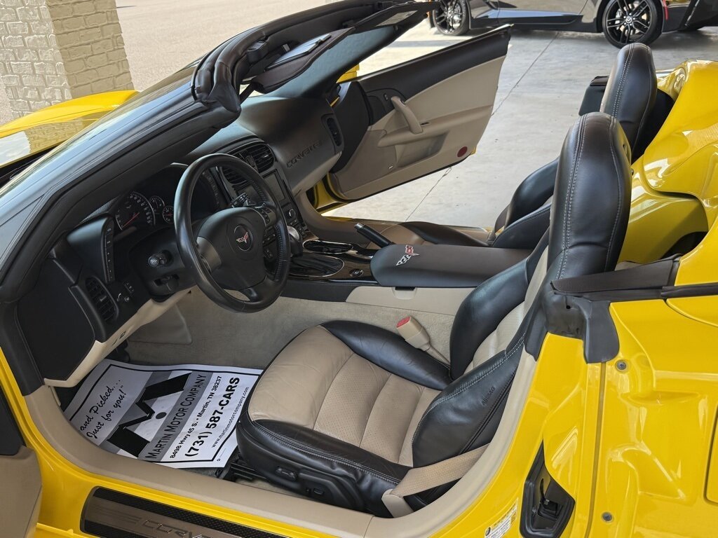 2008 Chevrolet Corvette Convertible photo 21