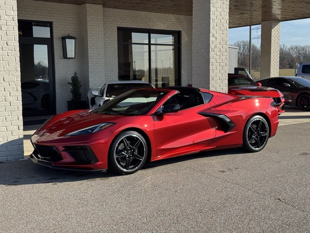 2022 Chevrolet Corvette Stingray 2LT - Photo 13 - Martin, TN 38237